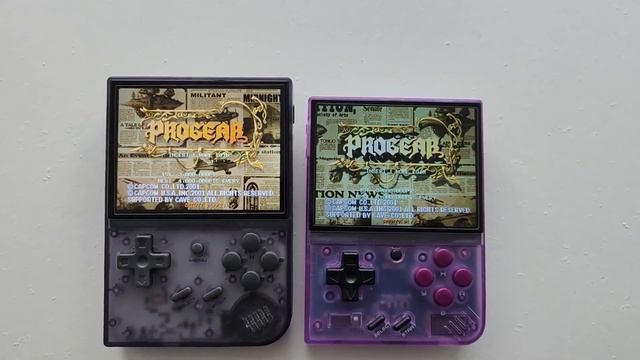 Miyoo mini plus vs Anbernic rg35xx Review handheld gaming 2023
