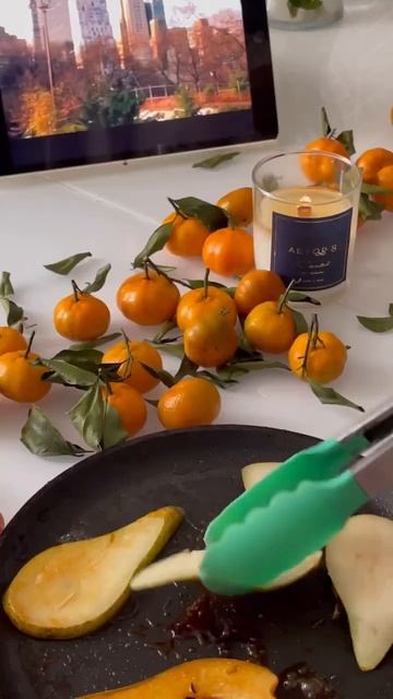 Брускетта с грушей и сыром камамбер 😋 #cooking #recipe #еда #рецепты смотреть онлайн