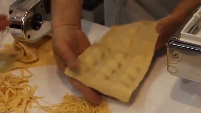 Лапшерезка с насадкой для равиоли