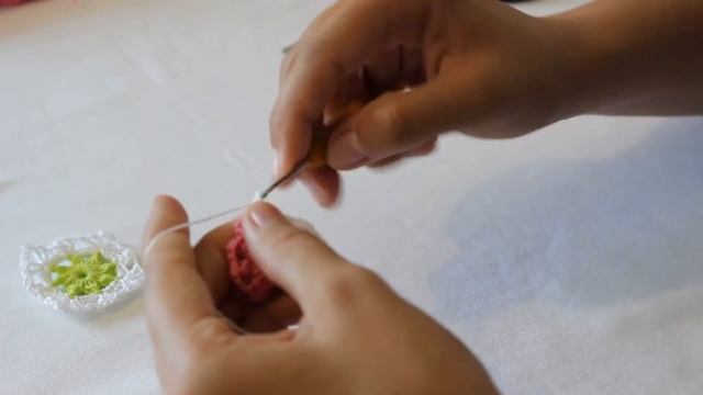 Вязание крючком. Crochet. Квадратный цветочный мотив 2