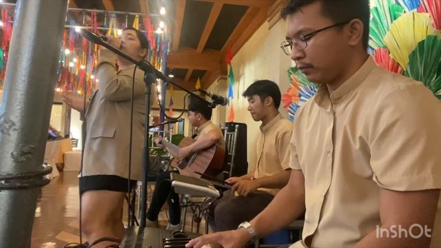 Less than 13 band acoustic gig смотреть онлайн