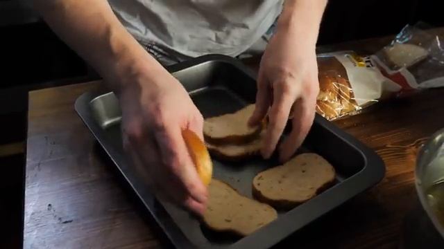 ПОЛ ЛИТРА ОФИГЕННОГО СУПА С СЫРОМ И ГРЕНКАМИ за 32 рубля! Общажный Повар. смотреть онлайн