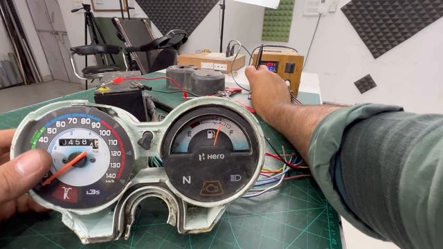 Bike Ke Old Meter Se Aisa Bhi Ho Sata Hai Kisi Ne Socha Nahi Hoga? 😳 смотреть онлайн