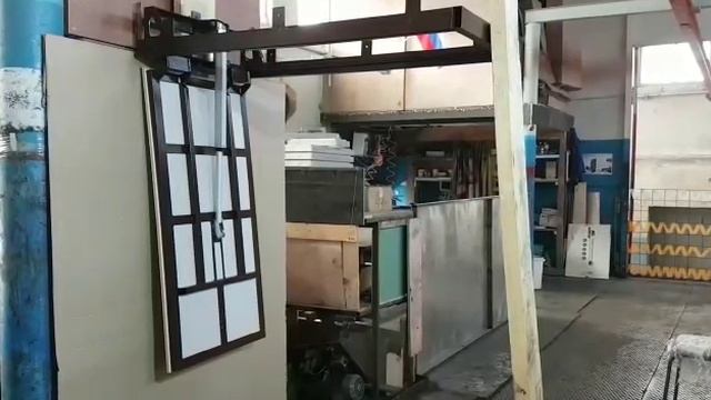 Потолочный люк с электроприводом