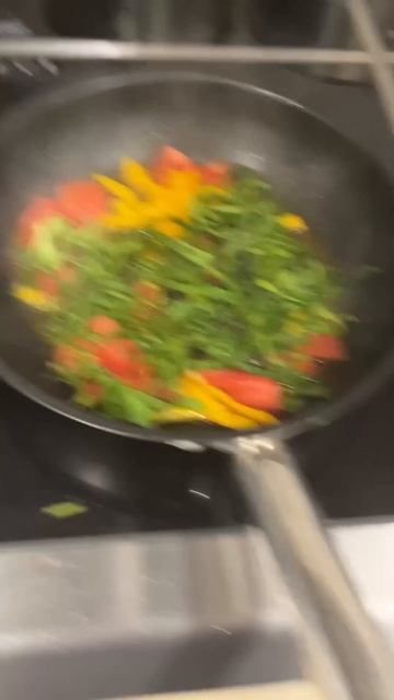 Болтунья по французский(скрембл)🍳 смотреть онлайн