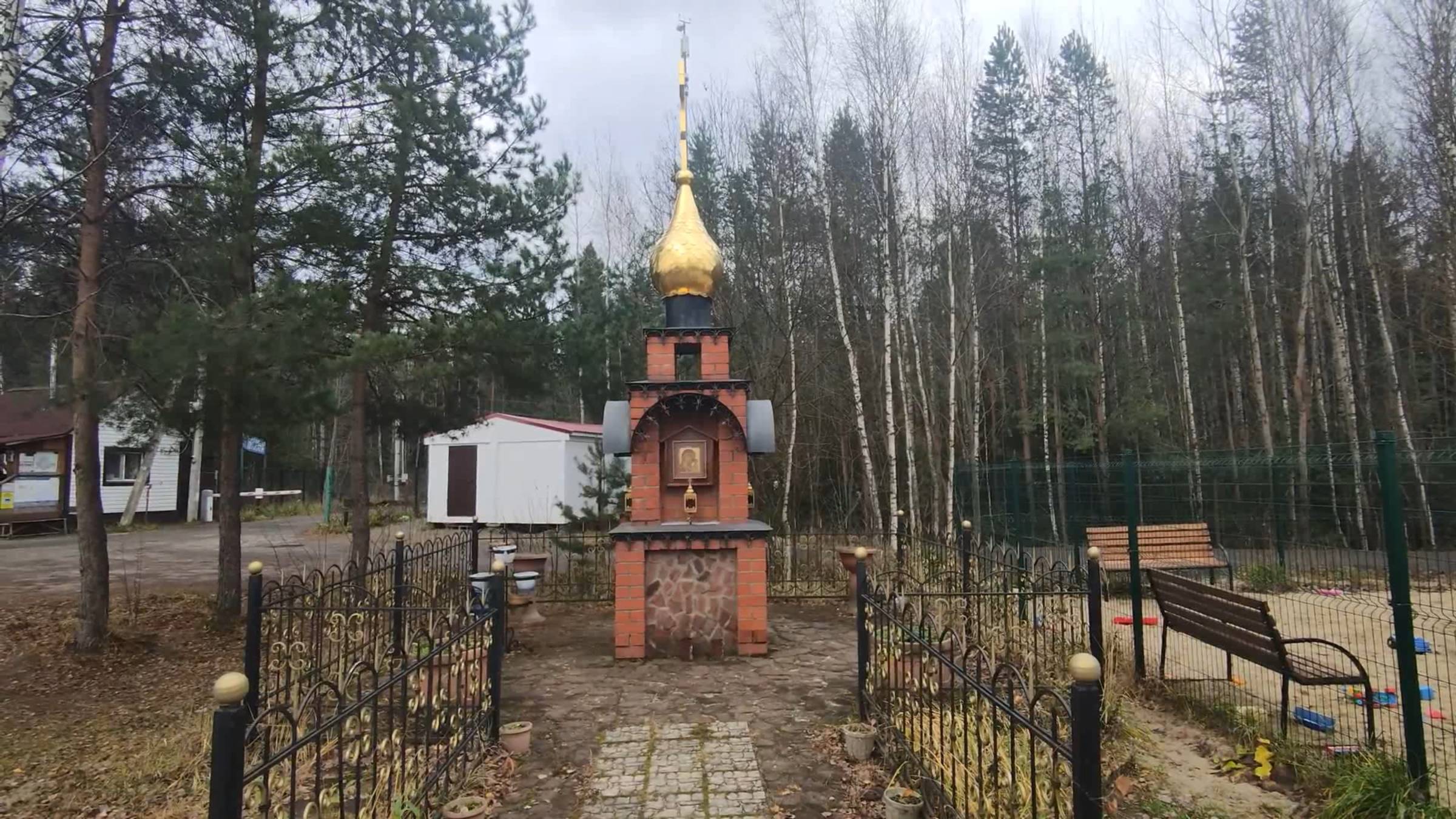 Часовня в садовом товариществе Луговина в Алексееве.