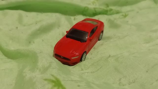 Распаковка Форд Мустанг