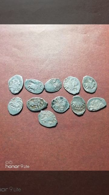 2020 г нашёл кошелёк монет, ассорти от Василия III   1505-1533 г. до Петра l 1682-1696 г.