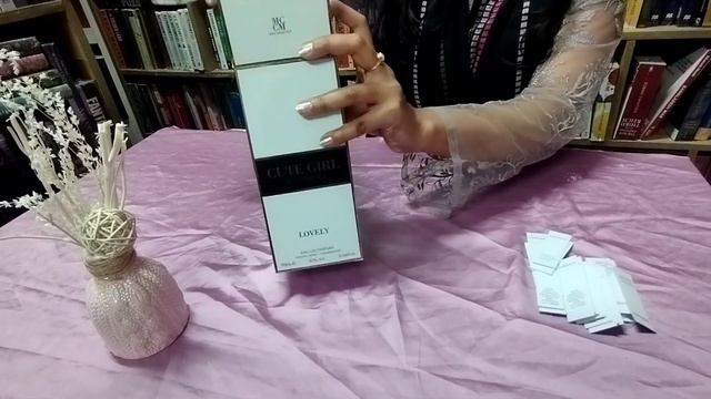 cute girl lovely смотреть онлайн