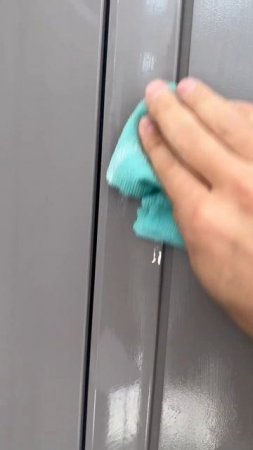 Попала краска на дверь #дизайнинтерьера #межкомнатныедвери ￼