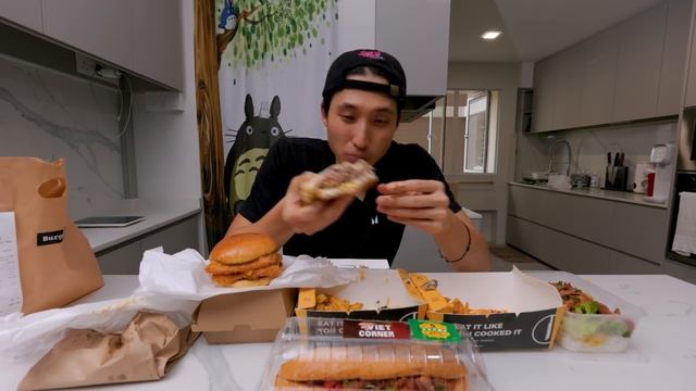 Eating ONLY Top-Rated Delivery Food for 24 Hours! | Best Delivery Food Options in Singapore! смотреть онлайн