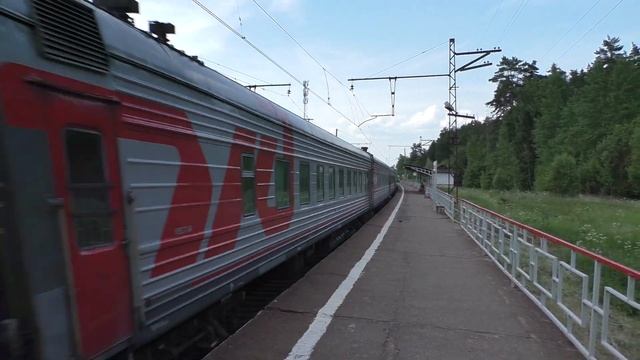 Электровоз ЭП2К-148 с поездом № 480 Цандрыпш - Санкт-Петербург смотреть онлайн