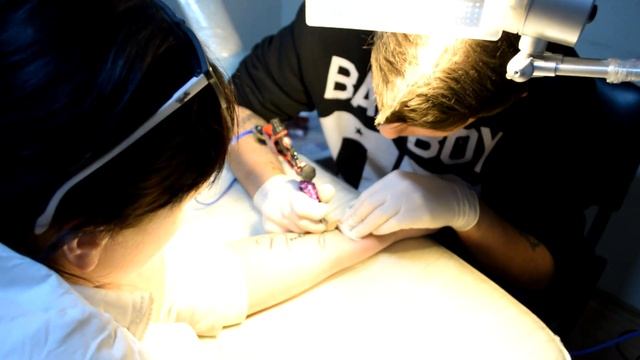 Tattoo studio смотреть онлайн