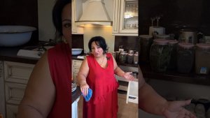 АРУСЯ КАВКАЗ 😱 СЕГОДНЯ ДЕЛАЮ ВАРЕНЬЕ ИЗ ПЕРСИКОВ, БЛИНЫ, КРЫЛЫШКИ В ДУХОВКЕ И ГЕНЕРАЛЬНУЮ УБОРКУ! 😅