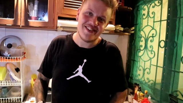 MASAK SUP RUSSIA DI INDONESIA. TERNYATA RASANYA SAMA