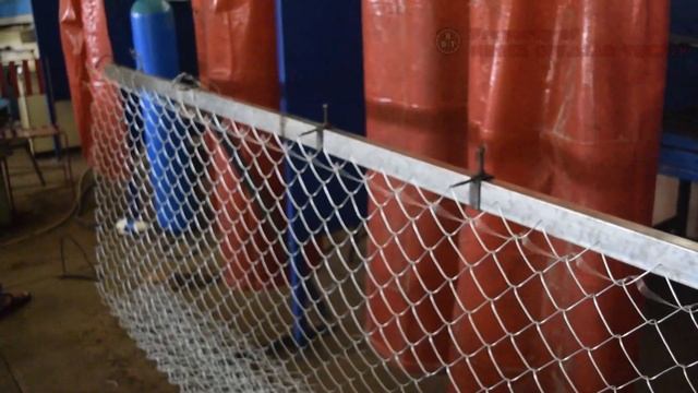 DIY Manual Homemade Chain Link Fencing / Fence Wire Netting