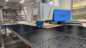 Гидравлический координатно- пробивной пресс с ЧПУ ZX FLEX 1250/30-1300