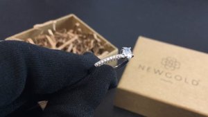 !Кольцо 096270 из белого золота 585 пробы с фианитами