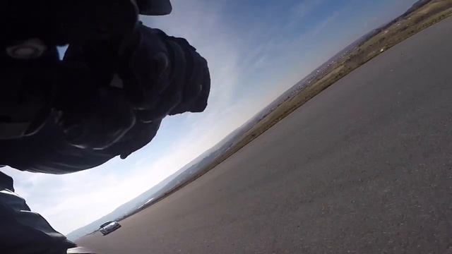 Yamaha Mt-09 - Kawasaki Zx-10 wheelie // 1 yıllık derleme // En İyi Seçmeler смотреть онлайн