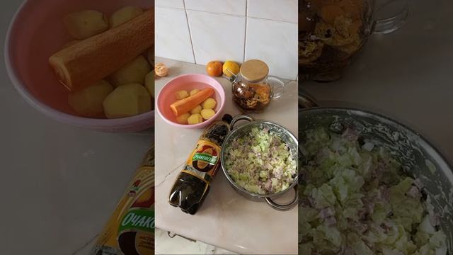 Желанный рецепт салата: шаг за шагом! Наша жизнь прямом эфире! Готовим и слушаем музыку!