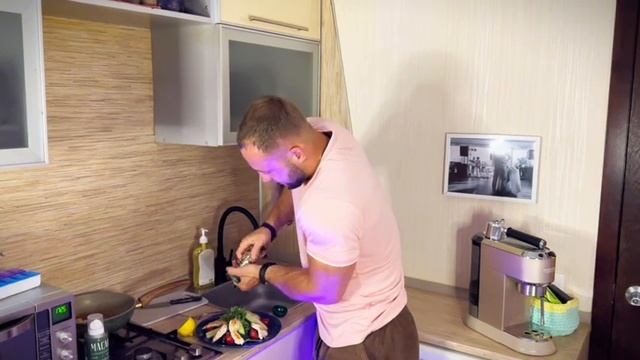 МЕГА ПОЛЕЗНЫЙ САЛАТ! смотреть онлайн