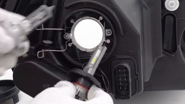 AUXBEAM Z9 Series Fan cooling Mini Size LED Conversion Kit H4 смотреть онлайн