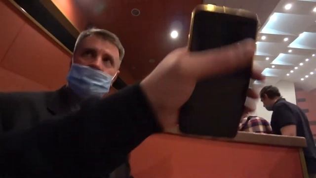 А может мы на Pink Floyd ходили! Pink Floyd Universe - Symphony Tribute Show смотреть онлайн