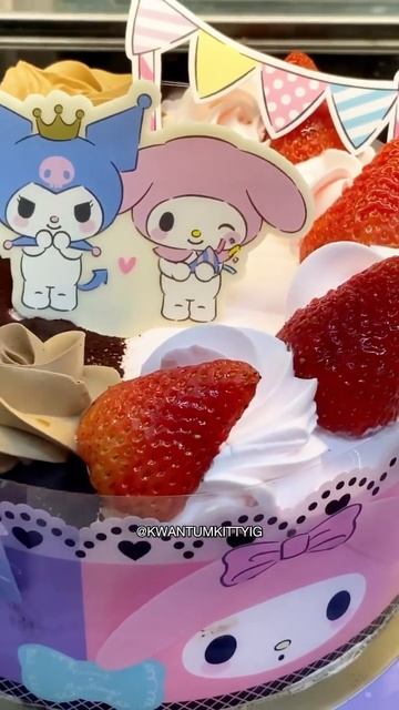 FIRST LOOK: New Sanrio Kuromi & My Melody bestie cake @ Maxim’s Cakes Hong Kong. смотреть онлайн