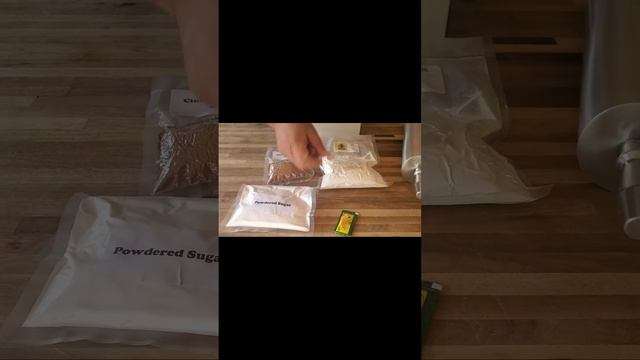 DJ Doughboy's Cinnamon Roll Kit смотреть онлайн