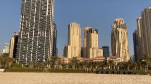 Пляж отеля Movenpick Hotel Jumeirah Beach 5*. Dubai, UAE