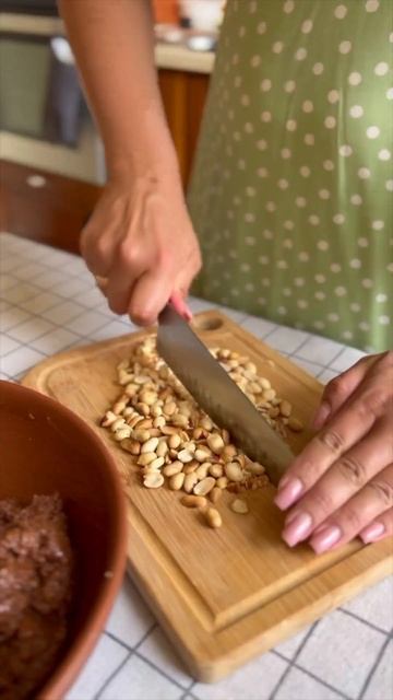 Рецепт шоколадной колбасы 🥔 #рецепты #еда #сладкаяколбаса