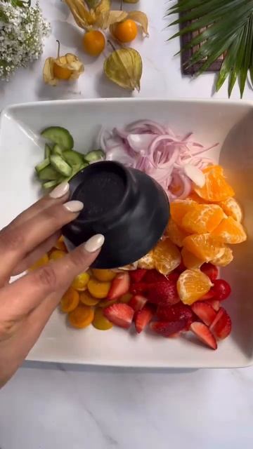 10 min Refreshing Winter Salad | Rasbhari and Strawberry salad #salad #short