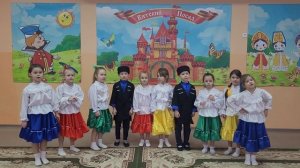 Во саду дерево цветет