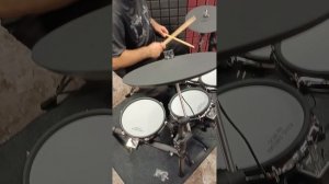 Электронная ударная установка King Drums от R.C.G.
67000р.