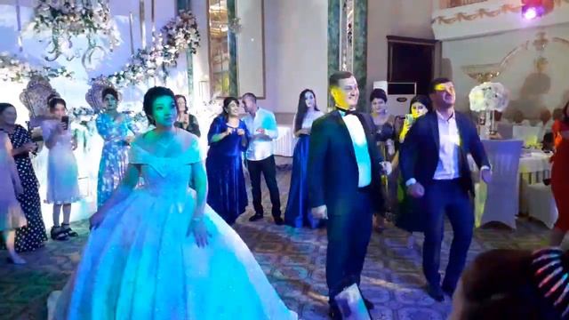 Братья танцуют Ахыска той смотреть онлайн