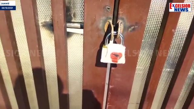 JMC Seals Vishal Mega Mart At Talab Tillo Jammu смотреть онлайн