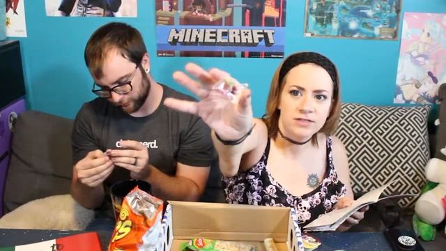 Jon'll Eat That Ep 33 - June (Mexico) Universal Yums смотреть онлайн