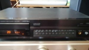Yamaha CDX-890 Видео работы к моему объявлению на сайте Авито.