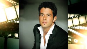 Керемджем Дюрюк - биография, личная жизнь, жена, дети. Актер сериала Никто не знает