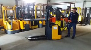 Штабелер электрический Komatsu 1400.2000 кг 4,20м ГАРАНТИЯ