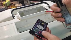 Принесли КубКарп на установку GPS автопилота Uniboat. Что делать?