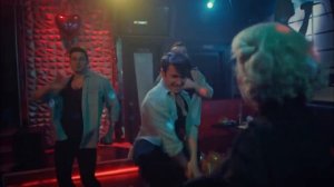 Вырезка из сериала "Istanbull Gelin" / "Стамбульская невеста".
