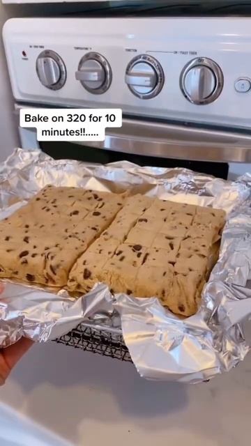 *AIR FRYER COOKIE*🍪 these came out so good!💡 #momhacks #viral #trending #shorts #lifehacks #recipe
