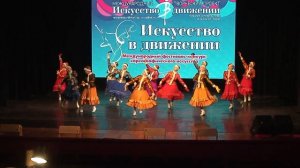 Русский танец «Девицы мастерицы», исп.  ансамбль танца «Карнавал»