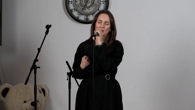 Мария Лукашина Sleeping Sun . Квартирник музыкальной студии Аси Легостаевой. смотреть онлайн