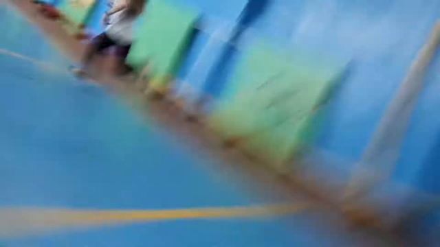 За 10 минут до начала урока физры смотреть онлайн