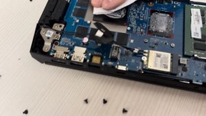 Замена термопасты на ноутбуке в домашних условиях 💻 Разборка сборка ноутбука HP pavilion gaming 15