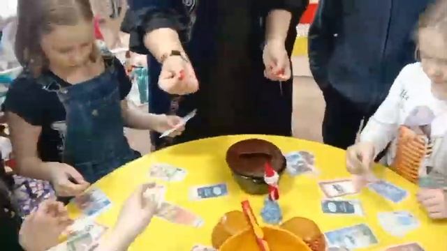 Неделя детской и юношеской книги «Рады мы всегда гостям, приглашаем в гости к нам!». п.Топар. смотреть онлайн