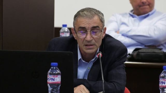 Георги Чанков коментира валутните отношения и еврозоната, перспективите пред валутата на БРИКС смотреть онлайн