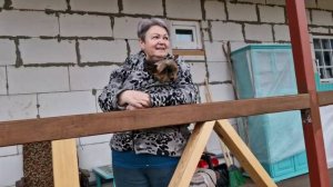 С УТРА ПОРАНЬШЕ ПОСТАВИЛА ЕЩЕ ОДИН ПИРОГ В ДУХОВКУ А ПОТОМ ИЗ УГЛА В УГОЛ.